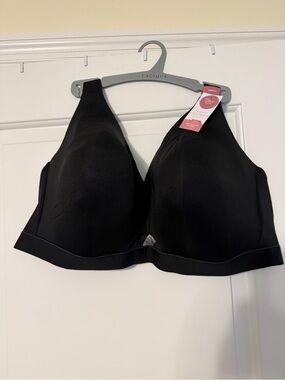 Cacique Black Wireless Smooth Full-Coverage Bra